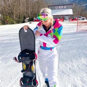 Colorful Snowboard Suit with Hood